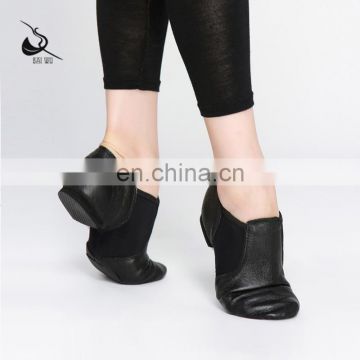 116136001 Leather Jazz Shoes