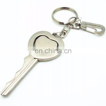 Customized Fashion HOT SALE SILVER HEART METAL HEART KEY CHAIN