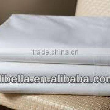 Plain white fine combed 100% cotton fabric per m extra wide off the roll