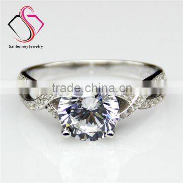 Round Brilliant Cut Forever Classic Moissanite 2CT 8.0mm Center 14k 18k White Yellow Gold Diamond Engagement Ring