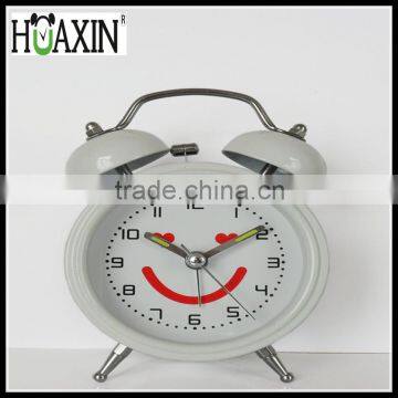 2016 creative twin bell white alarm clock for gift ,office table clock/quartz analog alarm clock for decorations