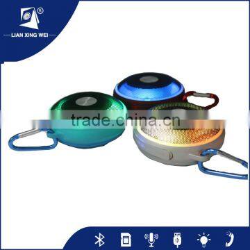 2016 Newest Sports Outdoor Waterproof Bluetooth Speaker With Hook photo-4