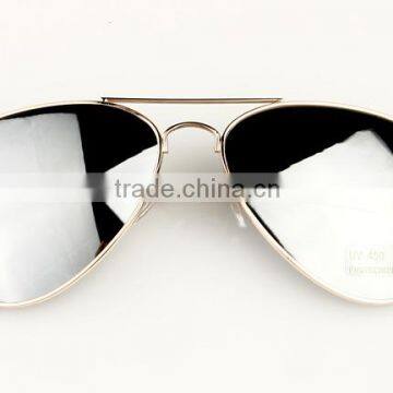 Italy Designer Brand Yiwu Wholesale Metal Sunglasses photo-3