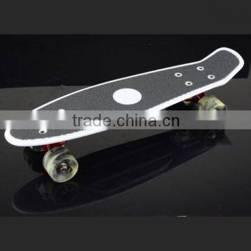 wwooden blank 22 inch with griptap 100% Canadian Maple 7 player Wood Skateboards