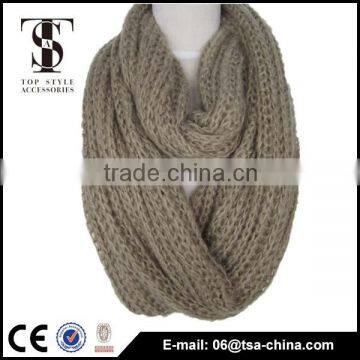 Gold supplier gray color for men hand knitted scarf patterns