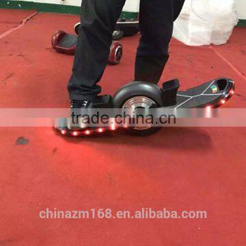 2016 China Factory Electric Unicycle 10 Inch One Wheel Electric Scooter One Wheel Electric Skateboard LED Bluetooth