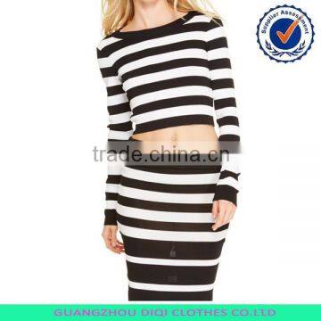 Striped cropped knitted pullover,chic black and white lady skirt,ladies suit design