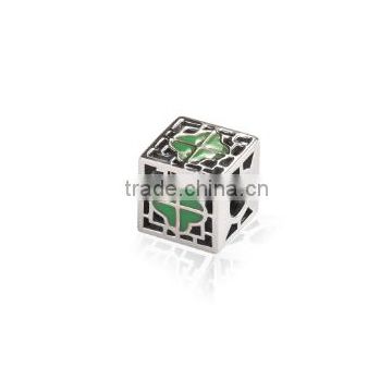 Hot Sale Silver Jimond Chinese Style Window Flower with Green Enamel Charm