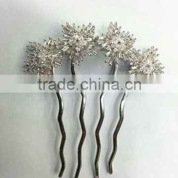 Bridal style cubic zirconia hair combs