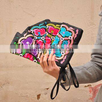 Traditional Embroidery Wallet&purse ladies beautiful wallets