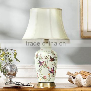 Metal Base In Antique Brass Printing Birds Ceramic Body With Fabric Lampshade Vintage Style Decorative Table Lamp