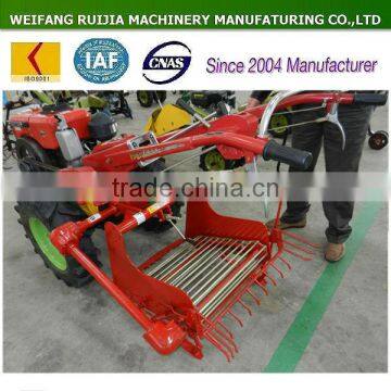 China Shandong factory price potato harvesteer used of sale! Diesel engine 2wd tractors with potato harvester for sale!