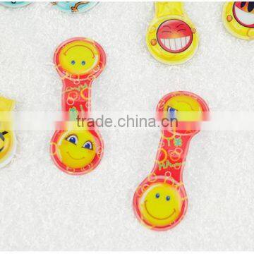 Hot Sale Fashinon Folding Magetic Bookmark photo-2