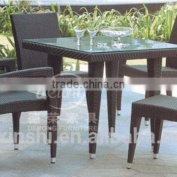 outdoor furniture modern garden dining room PE rattan table and chairs set