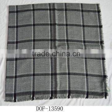 New Arrival Square Wholesale Factory Europe Lady Plaid Checked Pashmina Shawl 100%acrylic photo-3