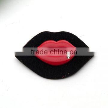 Black PU Felt Leather Sew on Patches With Metal Red Lips / Rhinestone Clothing Label for Jeans/jacket PLB-002 photo-2