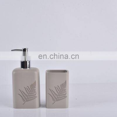 High Quality Leave Printed Polyresin European Resin Bathroom Accessories Vanity Set photo-2