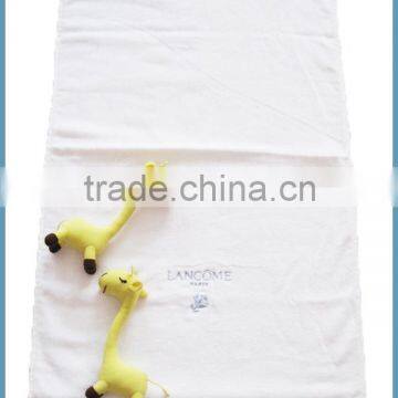 Face Towel as Cosmetic Gift Promotion