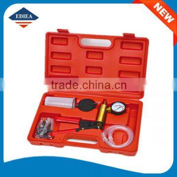 Hand-held vacuum pump