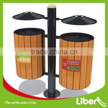 Park Used Street Wood Dustbin in Two Cans for Recyclable and Unrecoverable Garbage