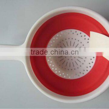 Plastic Collapsible Colander With Handle