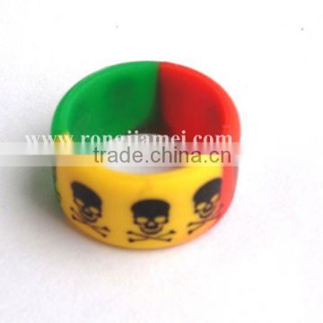 2011 hot fashion finger ring with printing logo