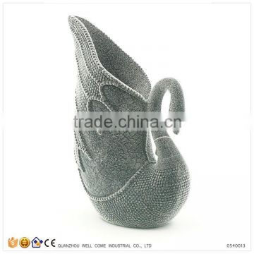 Flocking Floating Swan Table Pen Holder