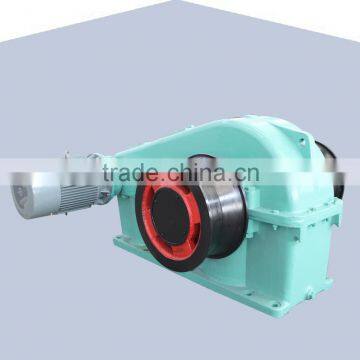 traction scheduling winch for loading and unloading goods