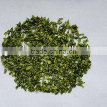 dried green chilli flakes