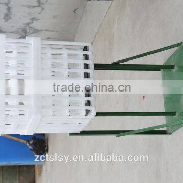 the Plastic Square Containing Egg Turnover Box for Sale photo-3