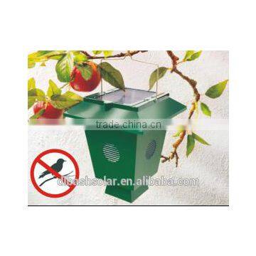 High Efficiency Non-pollution Solar Ultrasonic Pest Repeller Bug Killer Light photo-5