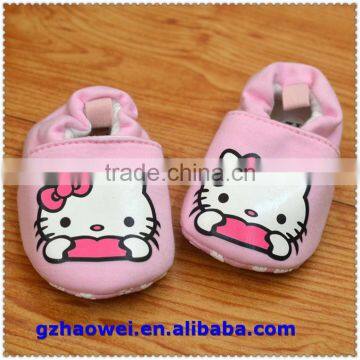 Stylish Kitty Printed Baby Booties photo-2
