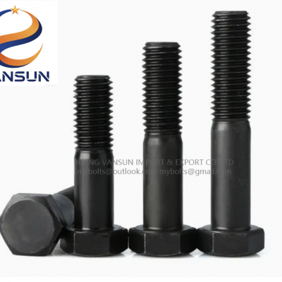 Болты шестигранные с головкой круглой из углеродистой стали высокой прочности, цинкованные, по индивидуальным размерам. Клеммы из нержавеющей стали.