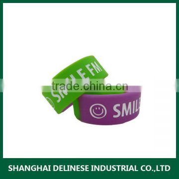 promotional new design silicone wristband