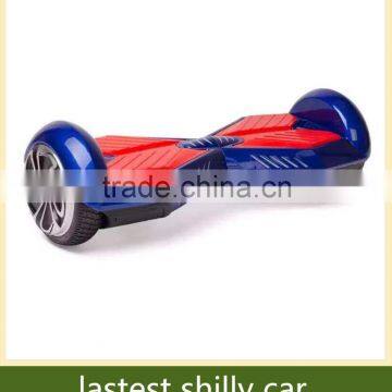 Red 360 degree rotation and flexible 2 wheel balancing shilly two electric cars