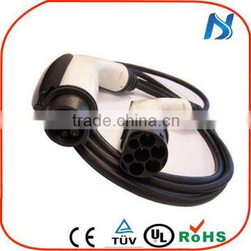 Type 1 to type 2 EV adaptor/EV charging adaptor