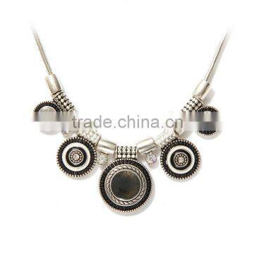 Manufactuer eco-friendly necklace girls alloy fashion necklace