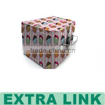 Decorative suitcase box with compartments
