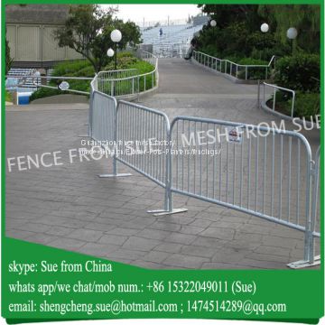 Steel police barricade temporary crowd control barriers