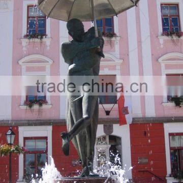 Bronze Foundry Kissing Students Umbrella Fountains for Statue photo-2