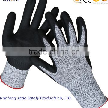 nitrile foam coated cut resistant gloves, EN 388