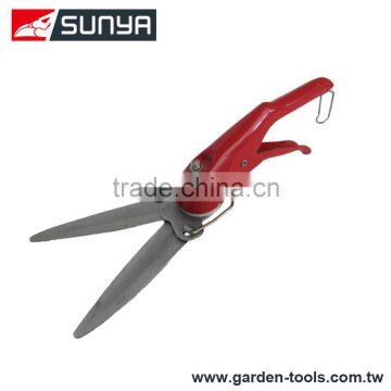 Straight blade hand grass trimmer