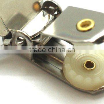 Fashion High Quality Metal Suspender Clip With Plastic Teeth Inside for Garment photo-5