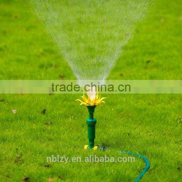 Plastic Tulip Sprinkler photo-4