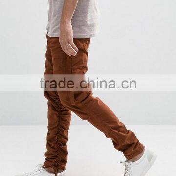 Custom OEM 100% Cotton Twill Breathable Taped Sides Concealed Fly Functional Cargo Pockets Plum Men's Pants photo-4