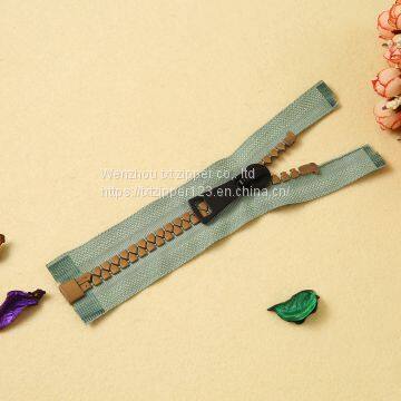 #15 #20 Plastic Zipper Close End photo-2