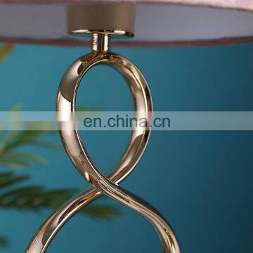 Factory Wholesale Living Room Lighting Custom Luxury Metal Bedside Lamps With Pink Lampshade photo-5