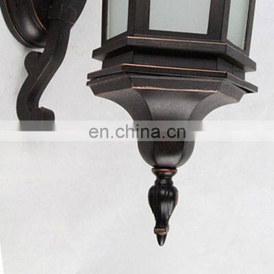 New Arrival Modern Classic Fancy Garden Metal Fence Wall Light Outdoor Residential Lighting Lantern photo-2