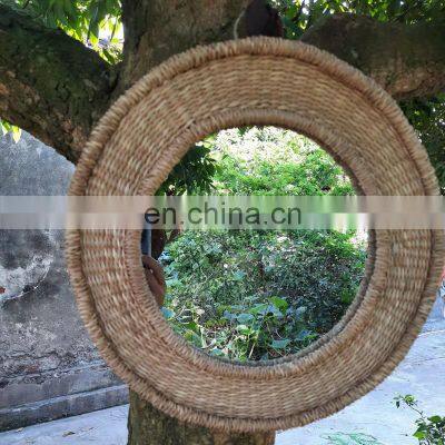 Handwoven Hot Sale Decor Vintage Seagrass Round Mirror Bohemian Art Decor Manufacturer Vietnam Cheap Wholesale