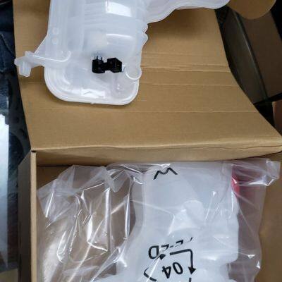 Auxiliary Water Tank for  Range Rover Sport Discovery 5